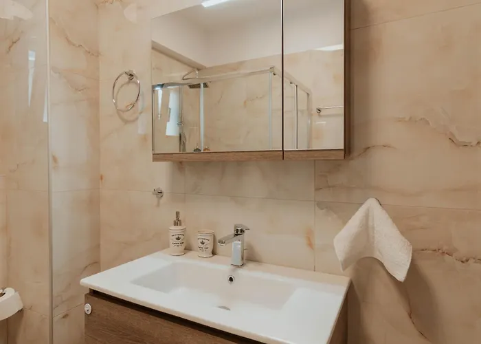 Apartman Dantis Place Alpha2